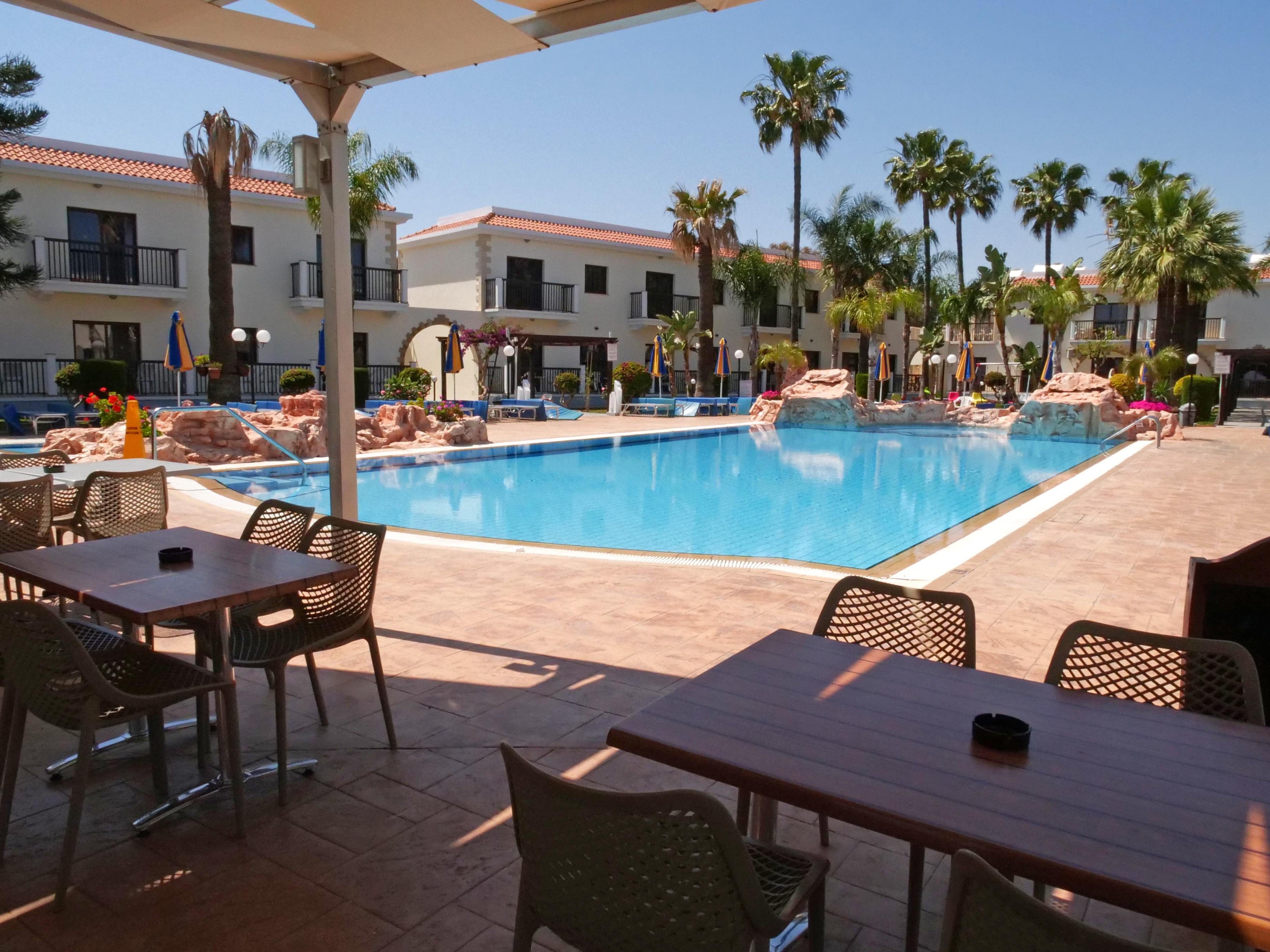 Loutsiana Deluxe Apts Ayia Napa Exterior photo