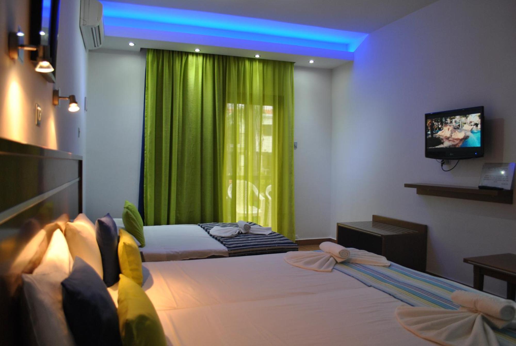 Loutsiana Deluxe Apts Ayia Napa Exterior photo