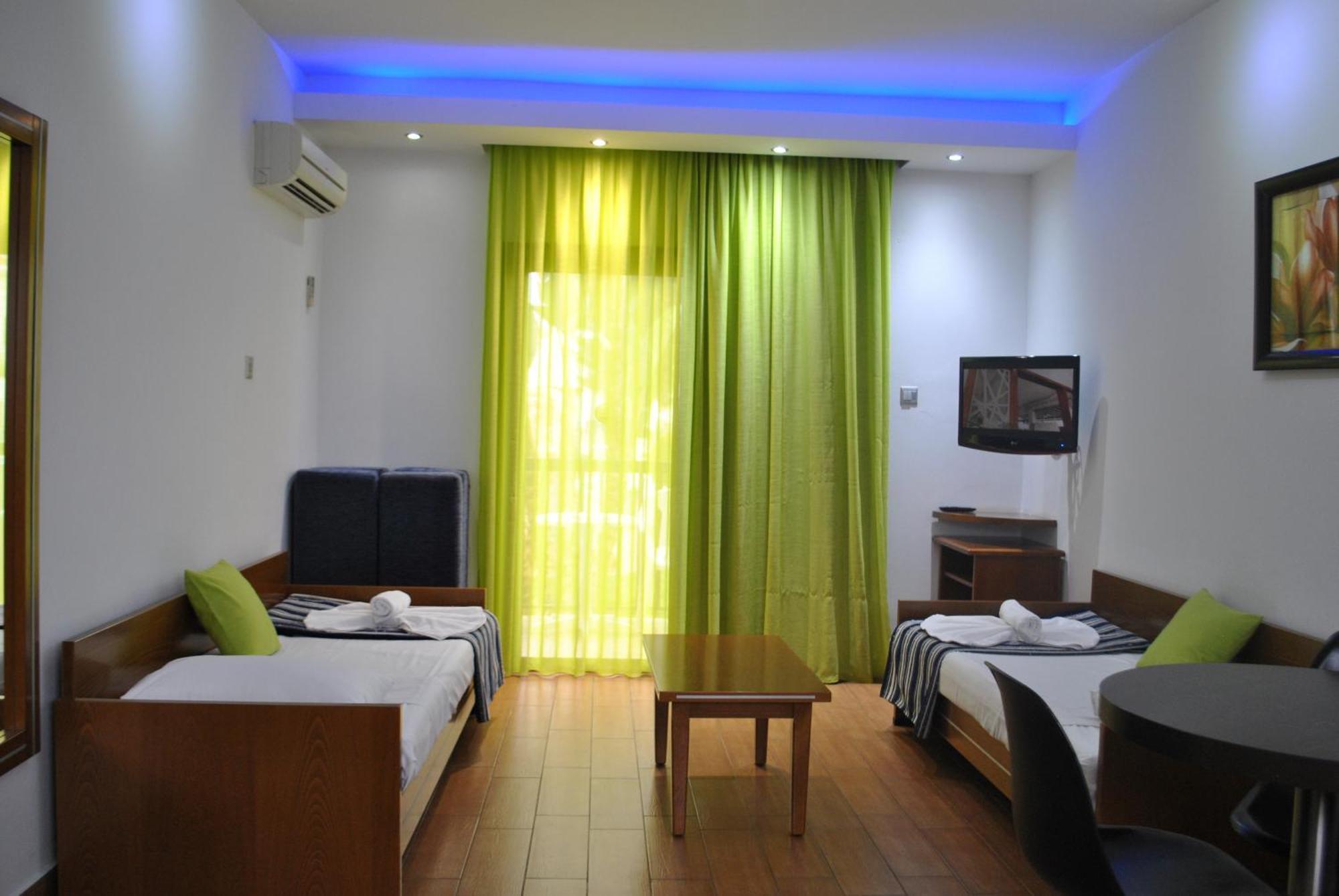 Loutsiana Deluxe Apts Ayia Napa Exterior photo