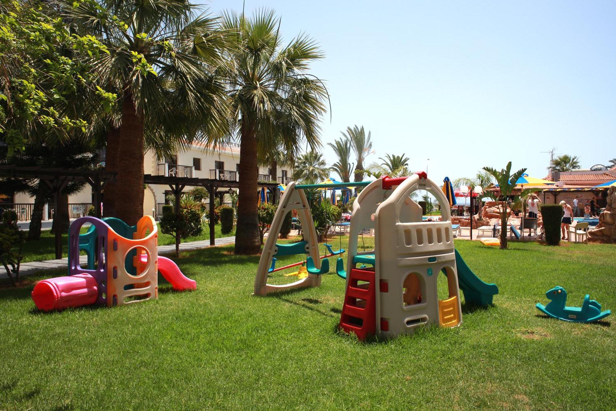 Loutsiana Deluxe Apts Ayia Napa Exterior photo
