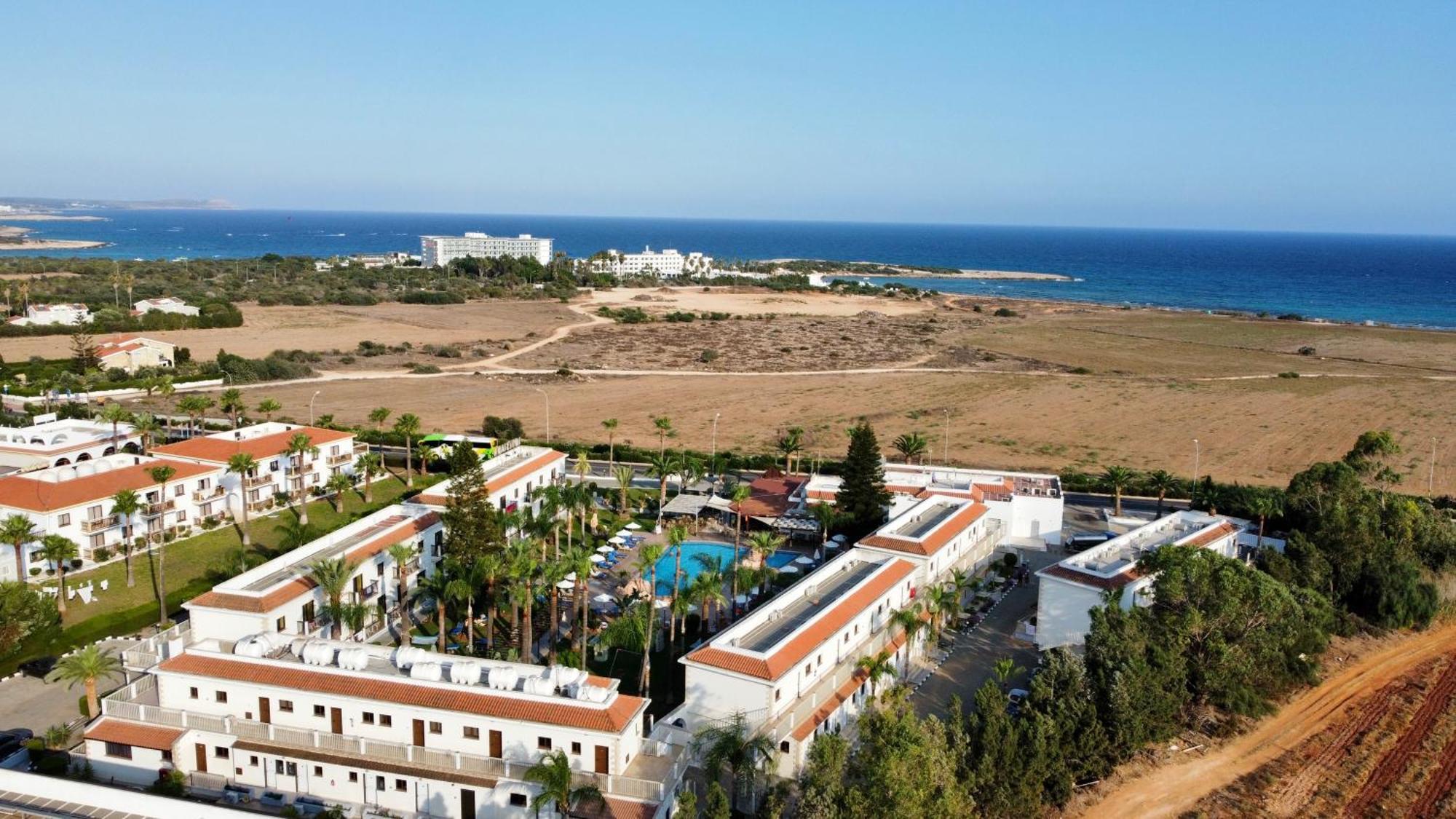Loutsiana Deluxe Apts Ayia Napa Exterior photo