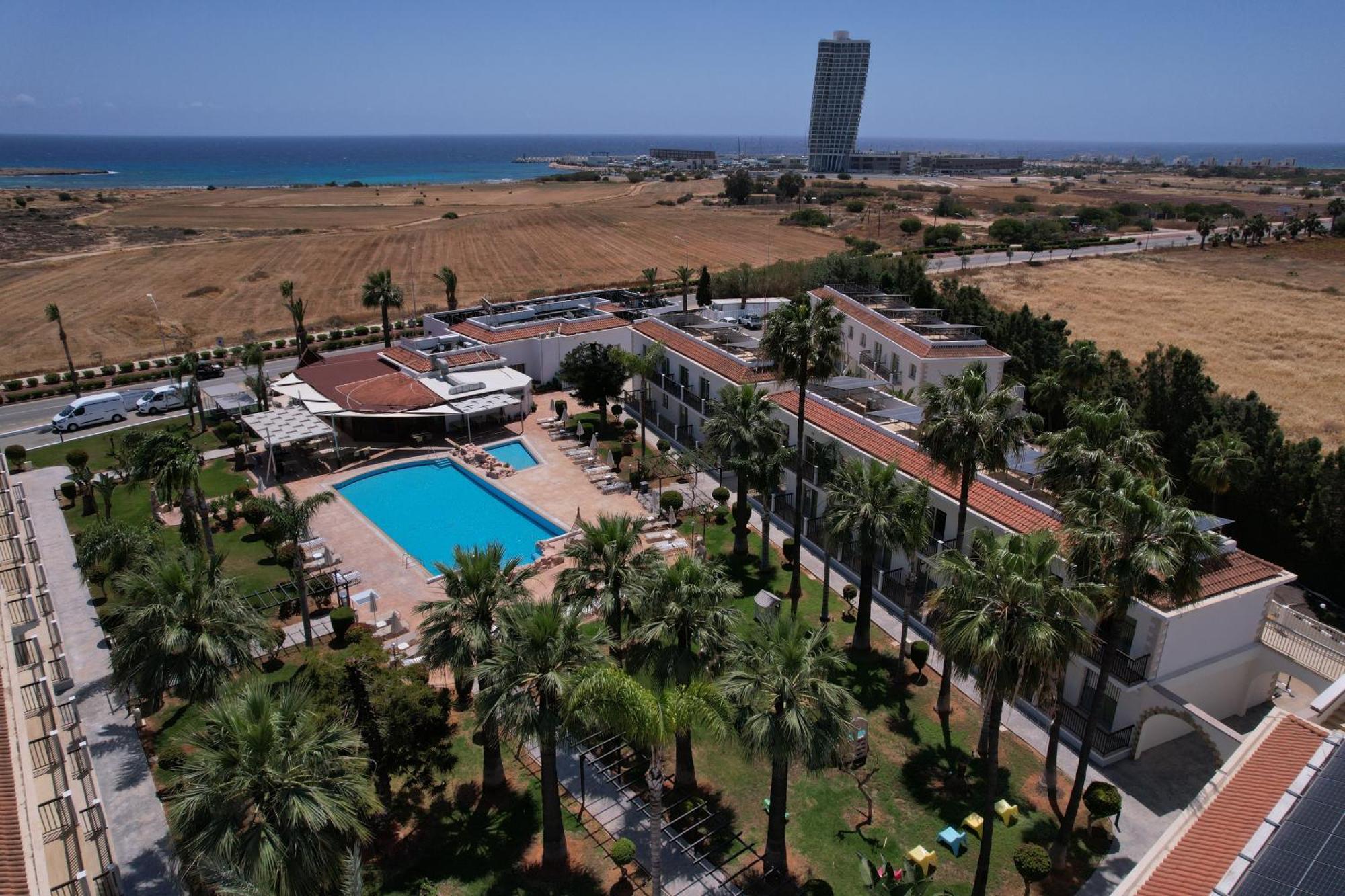 Loutsiana Deluxe Apts Ayia Napa Exterior photo