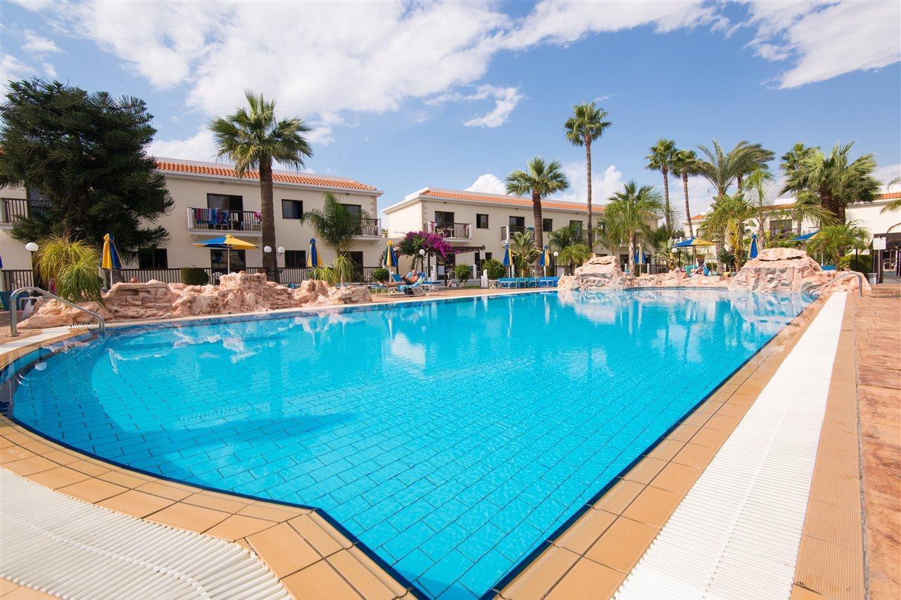 Loutsiana Deluxe Apts Ayia Napa Exterior photo