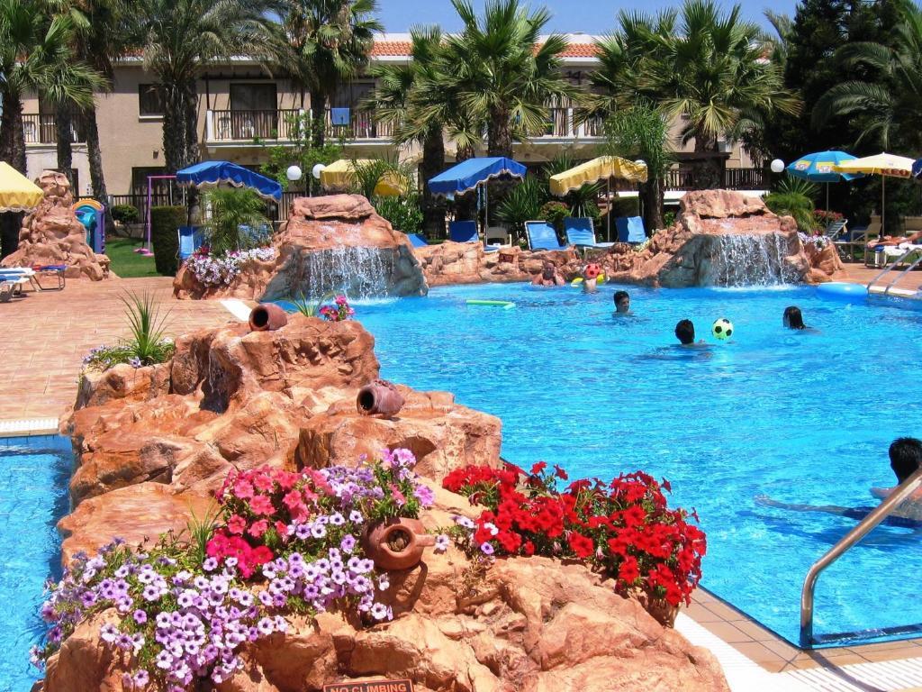 Loutsiana Deluxe Apts Ayia Napa Exterior photo